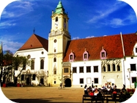 bratislava old town municipal hall bratislava rathaus bratislava vecchio municipio bratislava radhus